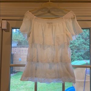 WHBM Beautiful Ruffle Top